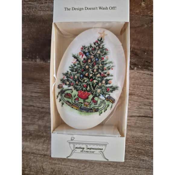 Vintage Christmas Tree Bar of Soap Lasting Impressions Design Never Goes Away - Picture 1 of 2